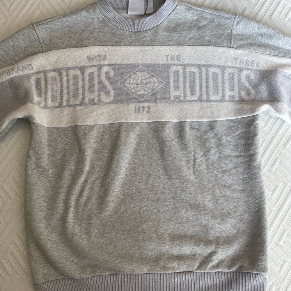 Adidas Sweater
